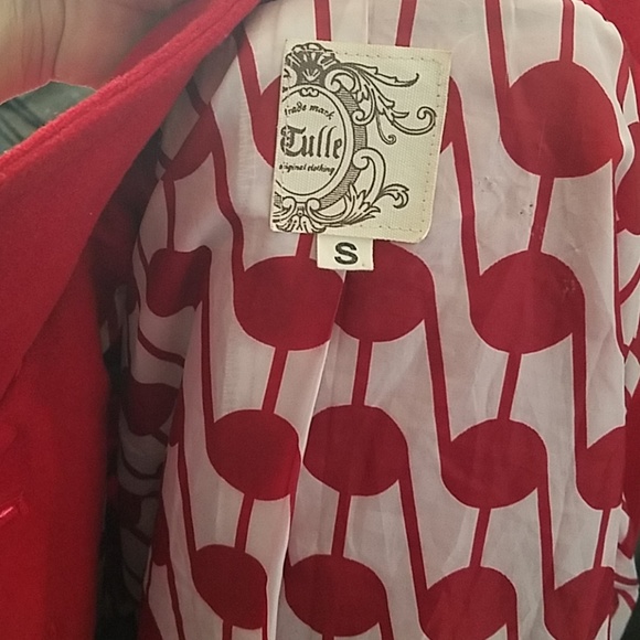 Pretty Tulle Red Coat - Picture 6 of 7